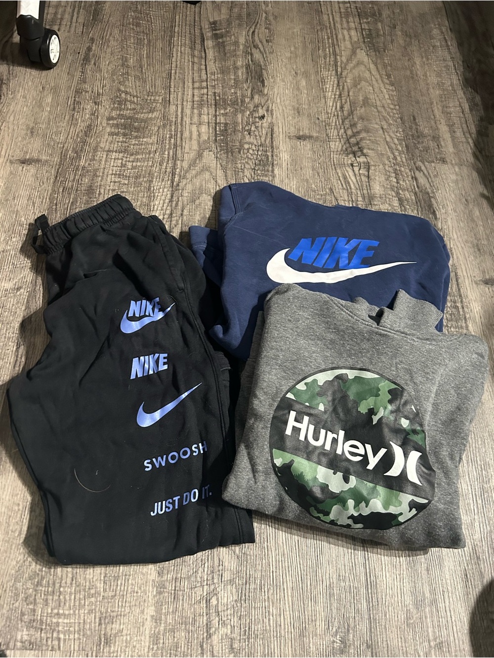 Kids bundle- hoodies and sweatpants